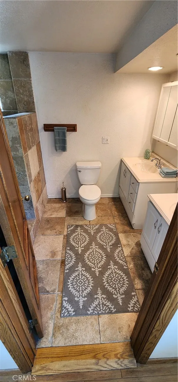 15637 Los Altos Drive, Hacienda Heights, California 91745 home-pic-19